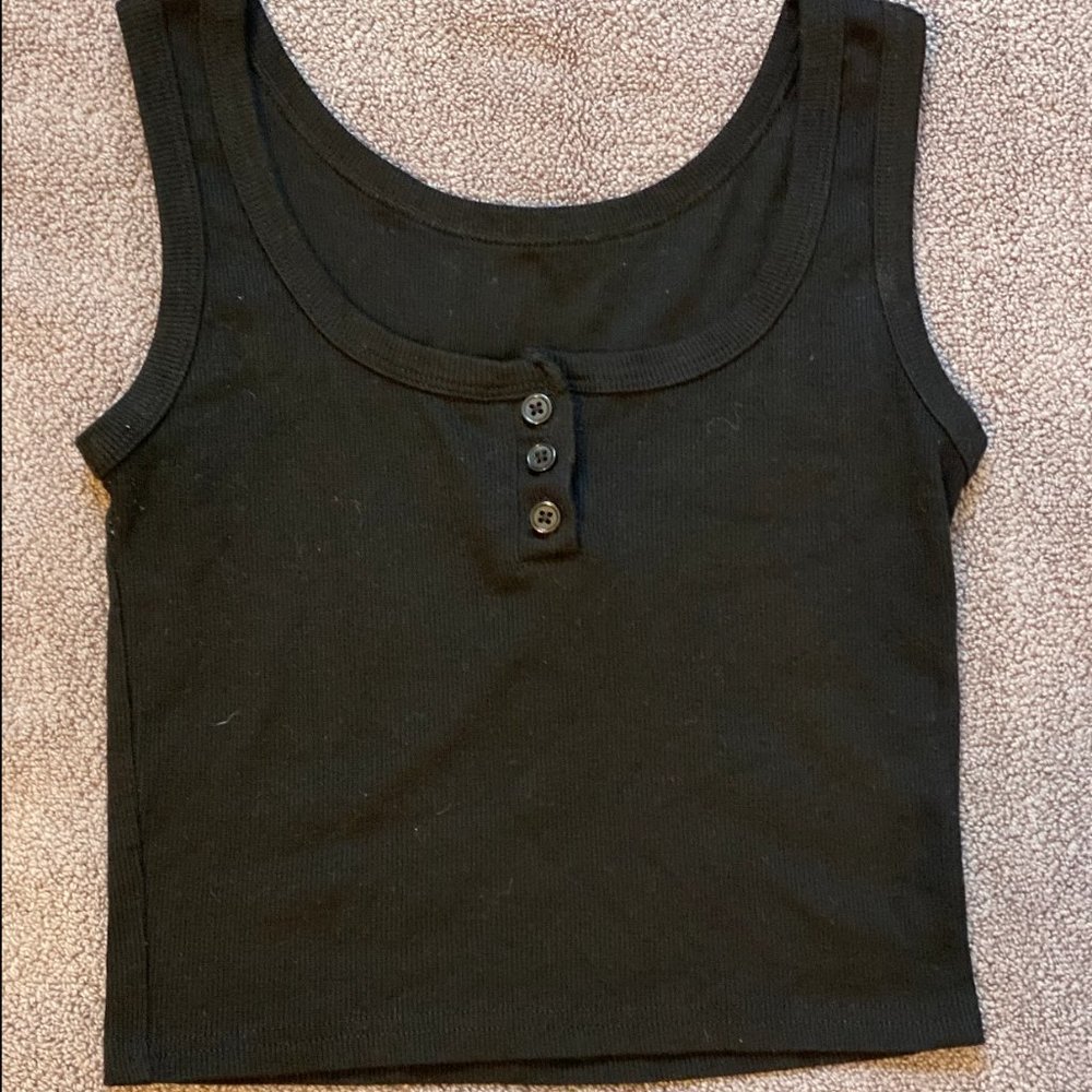 Black Fitted Tank Top With Buttons